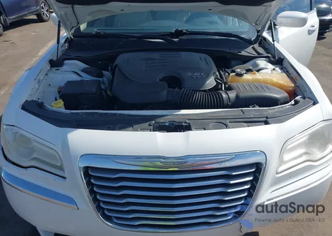 2013 Chrysler 300 Motown z USA, uszkodzony, nr VIN 2C3CCAAG2DH528909